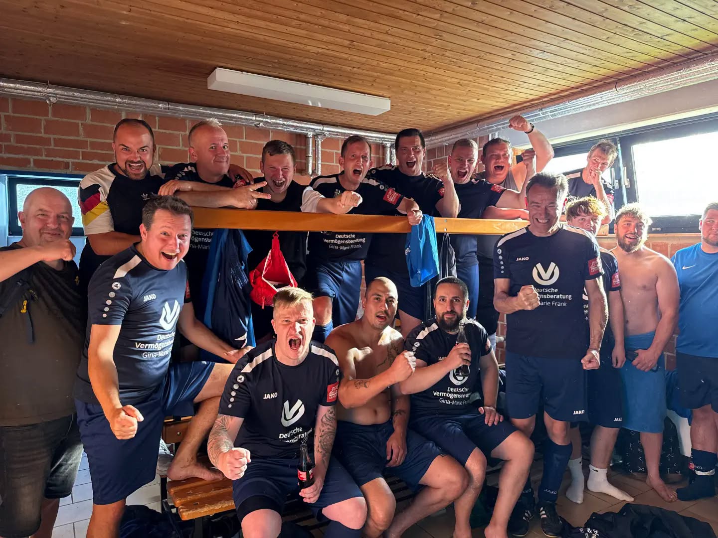 2. Mannschaft gewinnt bei de Palm Strikers